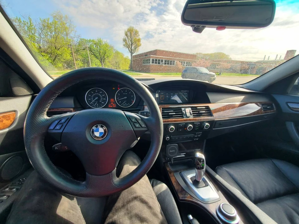 2008 BMW E60 5 Series Sedan - Image 10 of 19