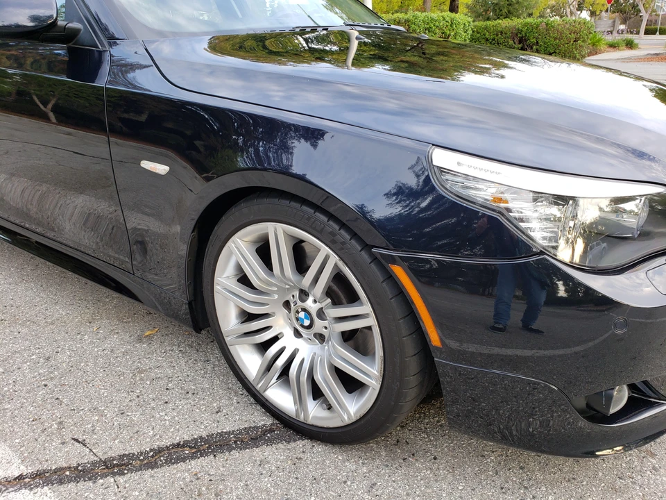 2008 BMW E60 545i & 550i Sedan - Image 25 of 31