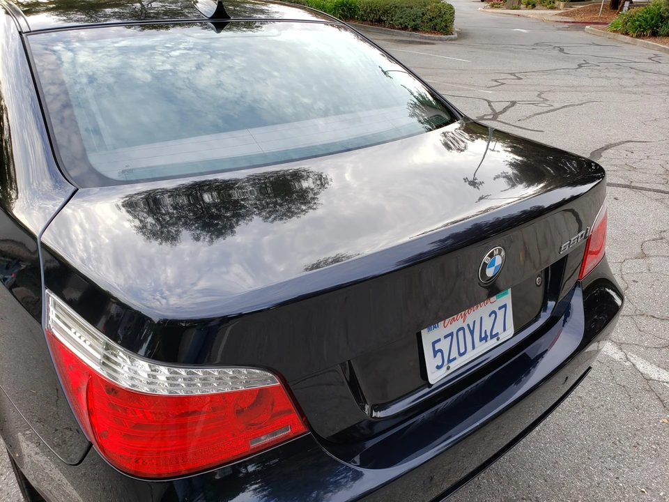 2008 BMW E60 545i & 550i Sedan - Image 19 of 31