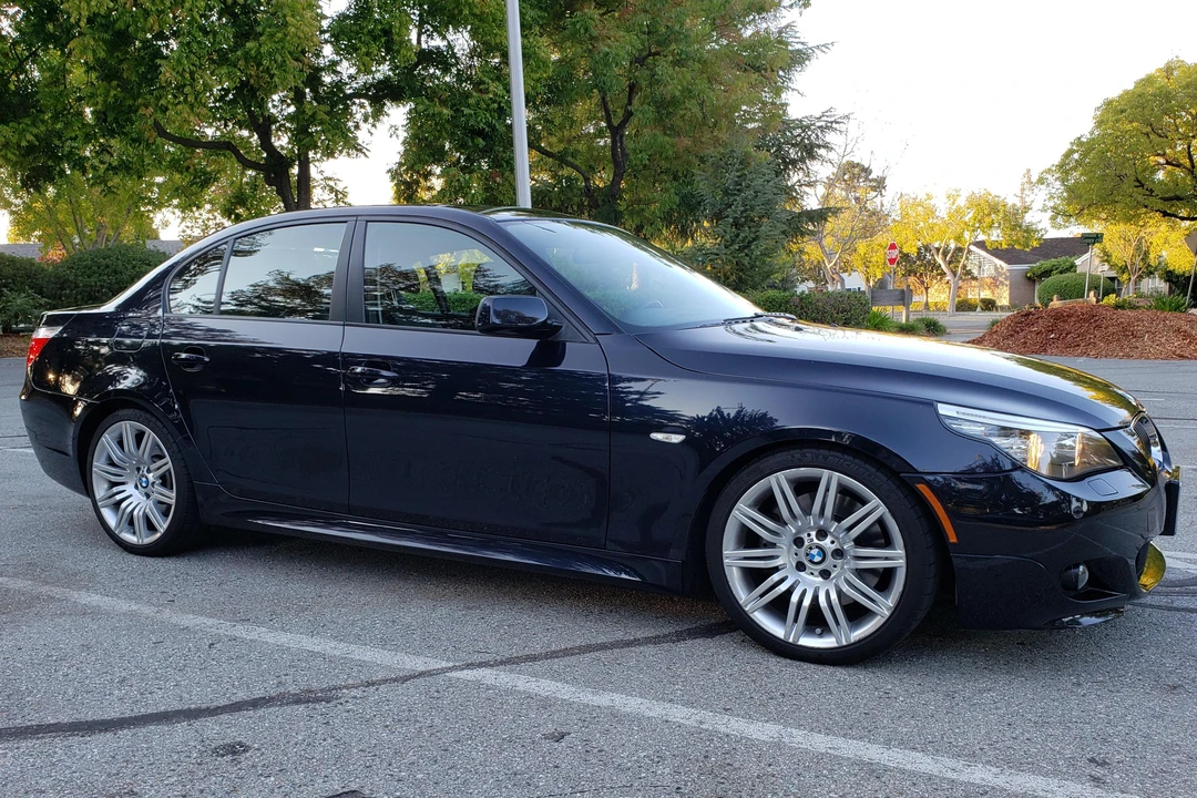 2008 BMW E60 545i & 550i Sedan - Image 3 of 31