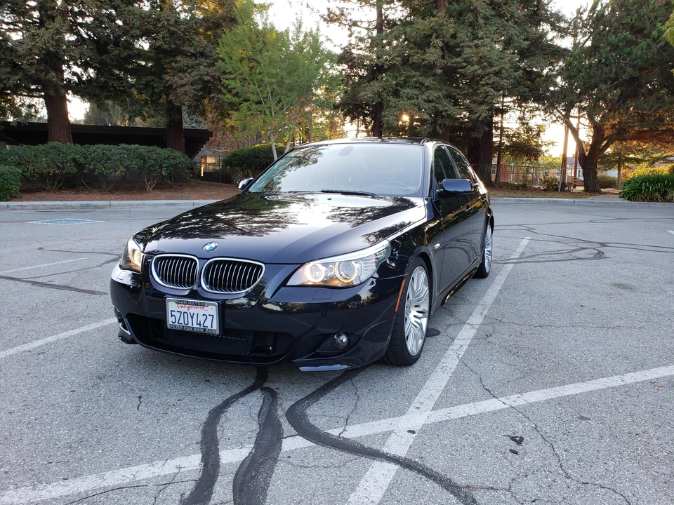 2008 BMW E60 545i & 550i Sedan - Image 6 of 31