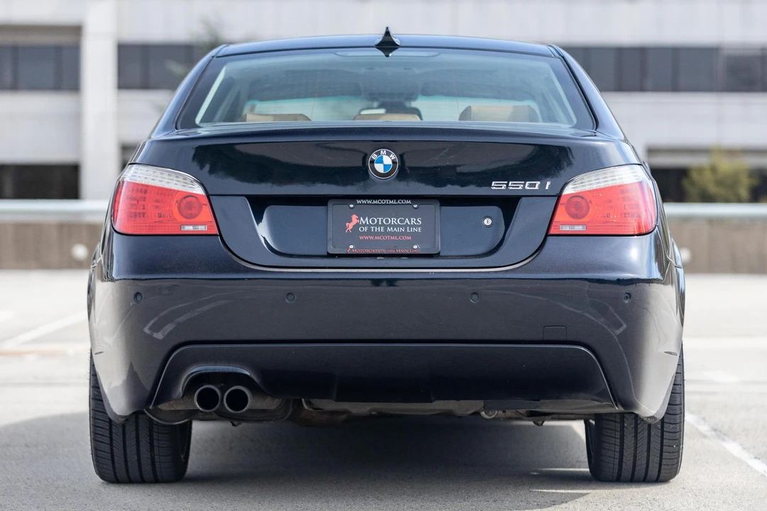 2008 BMW E60 545i & 550i Sedan - Image 5 of 31