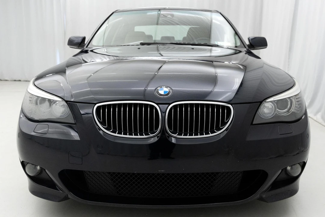 2008 BMW E60 545i & 550i Sedan - Image 9 of 31