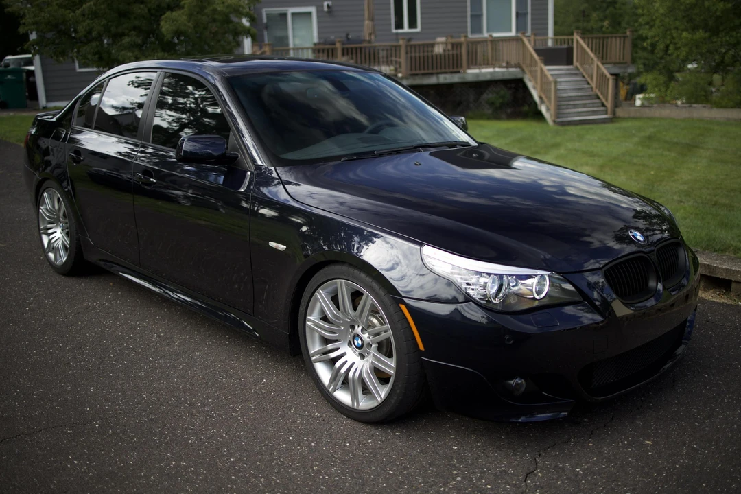 2008 BMW E60 545i & 550i Sedan - Image 18 of 31