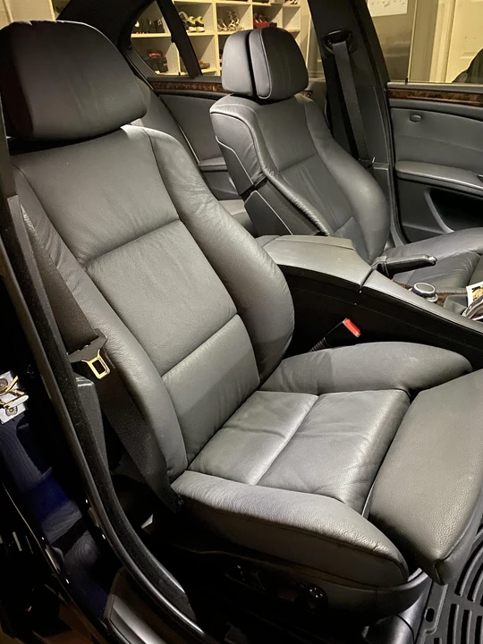 2008 BMW E60 545i & 550i Sedan - Image 30 of 31