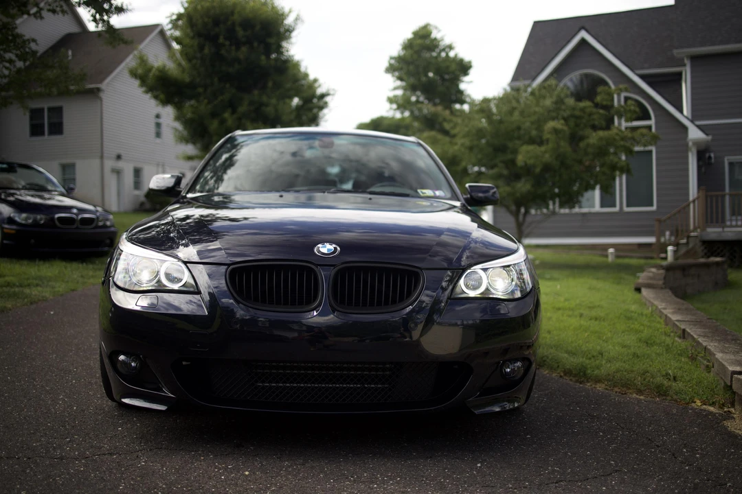 2008 BMW E60 545i & 550i Sedan - Image 6 of 31