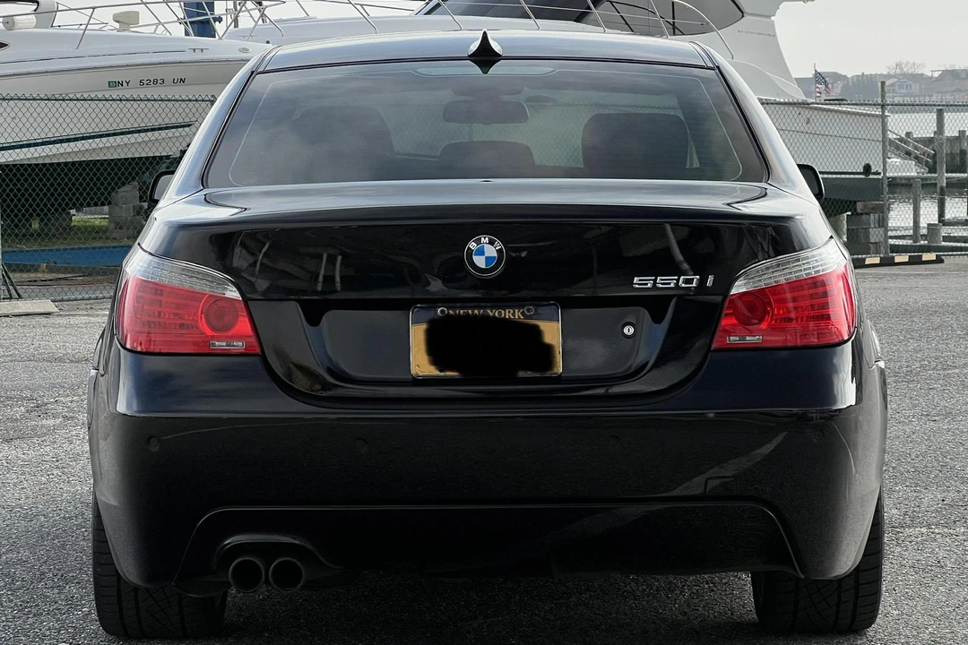 2008 BMW E60 545i & 550i Sedan - Image 5 of 11