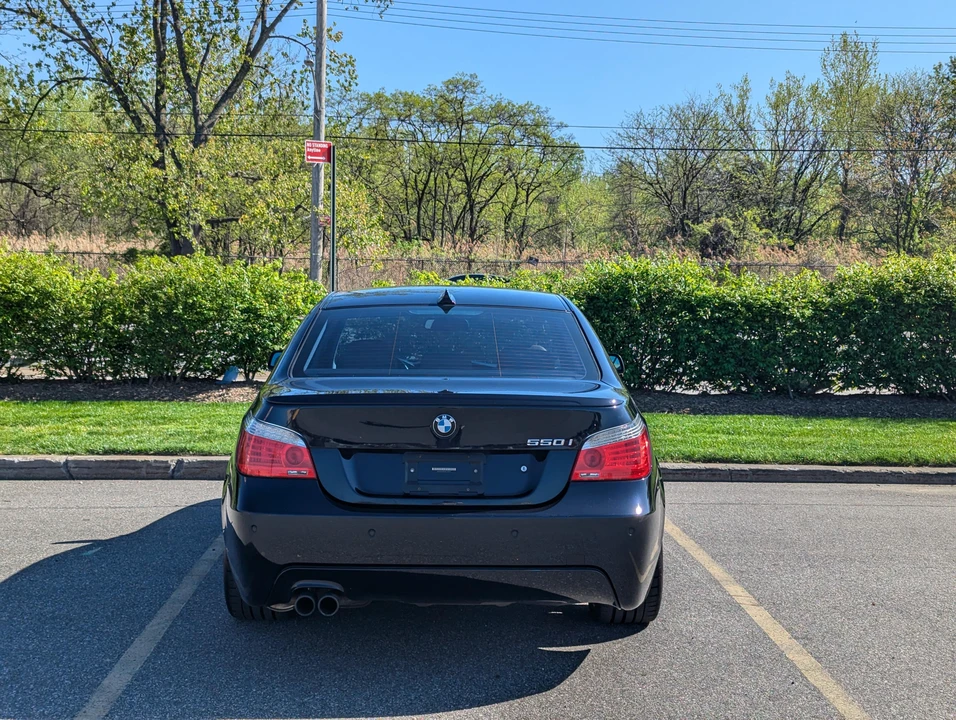 2008 BMW E60 545i & 550i Sedan - Image 12 of 31