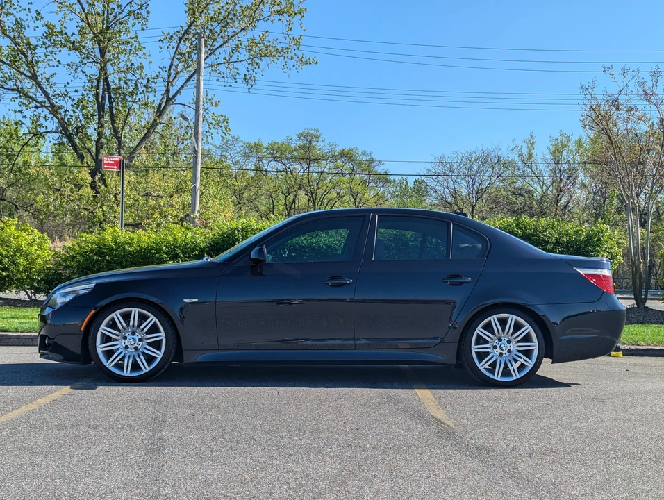 2008 BMW E60 545i & 550i Sedan - Image 10 of 31