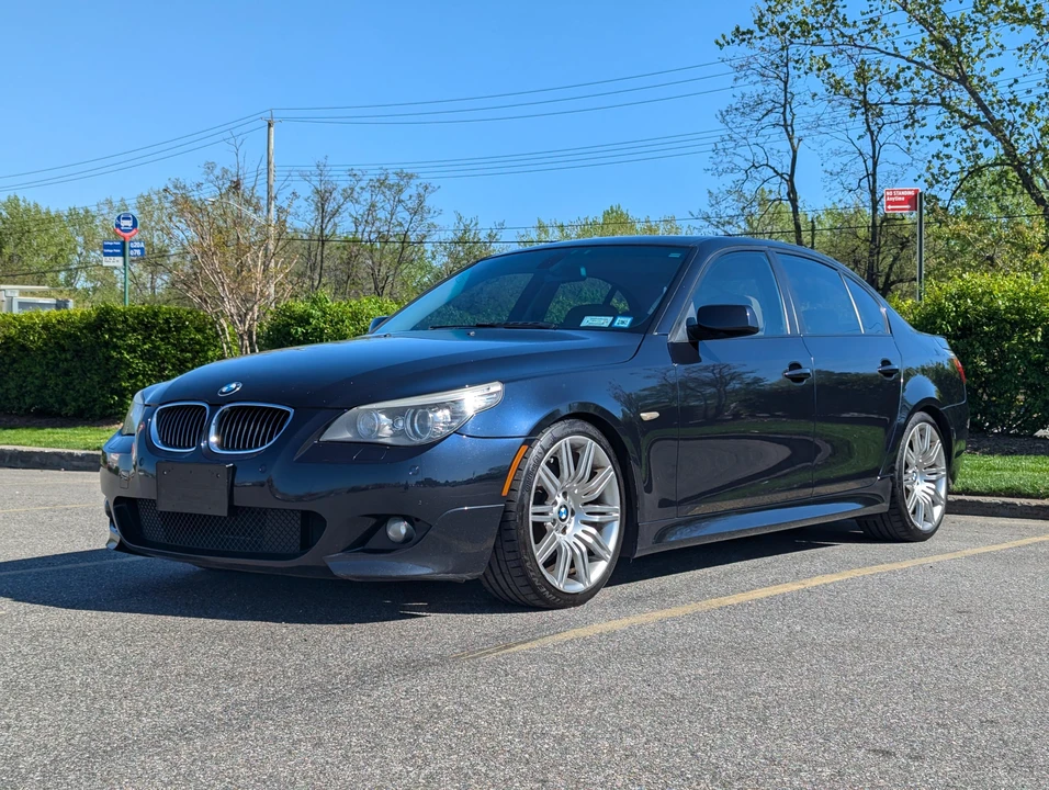 2008 BMW E60 545i & 550i Sedan - Image 7 of 31