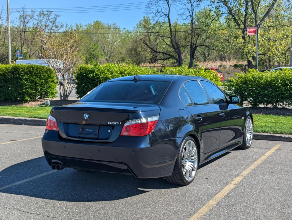 2008 BMW E60 545i & 550i Sedan - Image 13 of 31