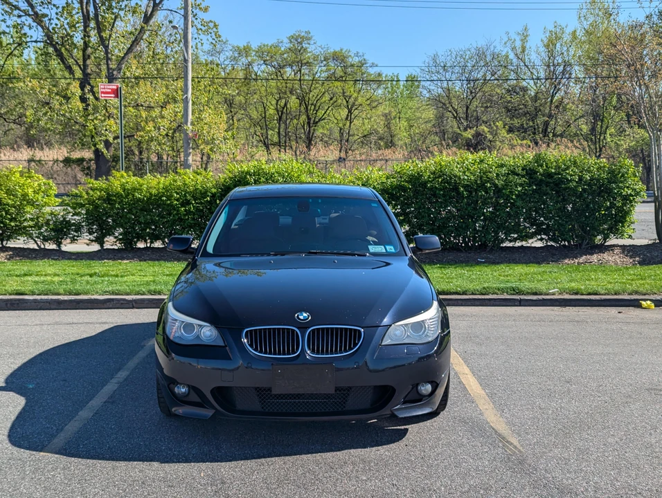 2008 BMW E60 545i & 550i Sedan - Image 6 of 31