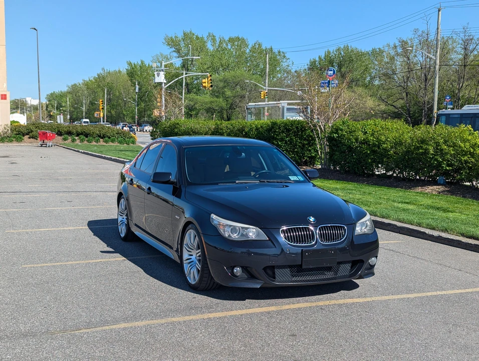 2008 BMW E60 545i & 550i Sedan - Image 18 of 31