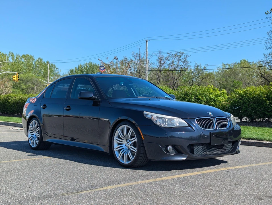 2008 BMW E60 545i & 550i Sedan - Image 16 of 31