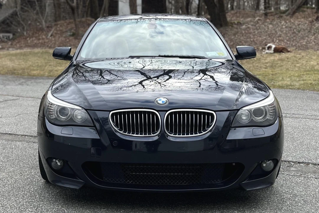 2008 BMW E60 545i & 550i Sedan - Image 2 of 31