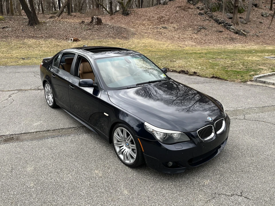 2008 BMW E60 545i & 550i Sedan - Image 26 of 31