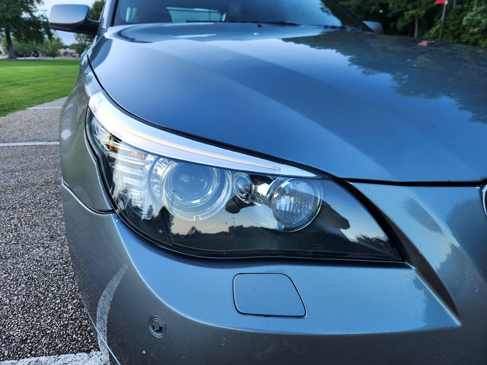 2008 BMW E60 545i & 550i Sedan - Image 30 of 31