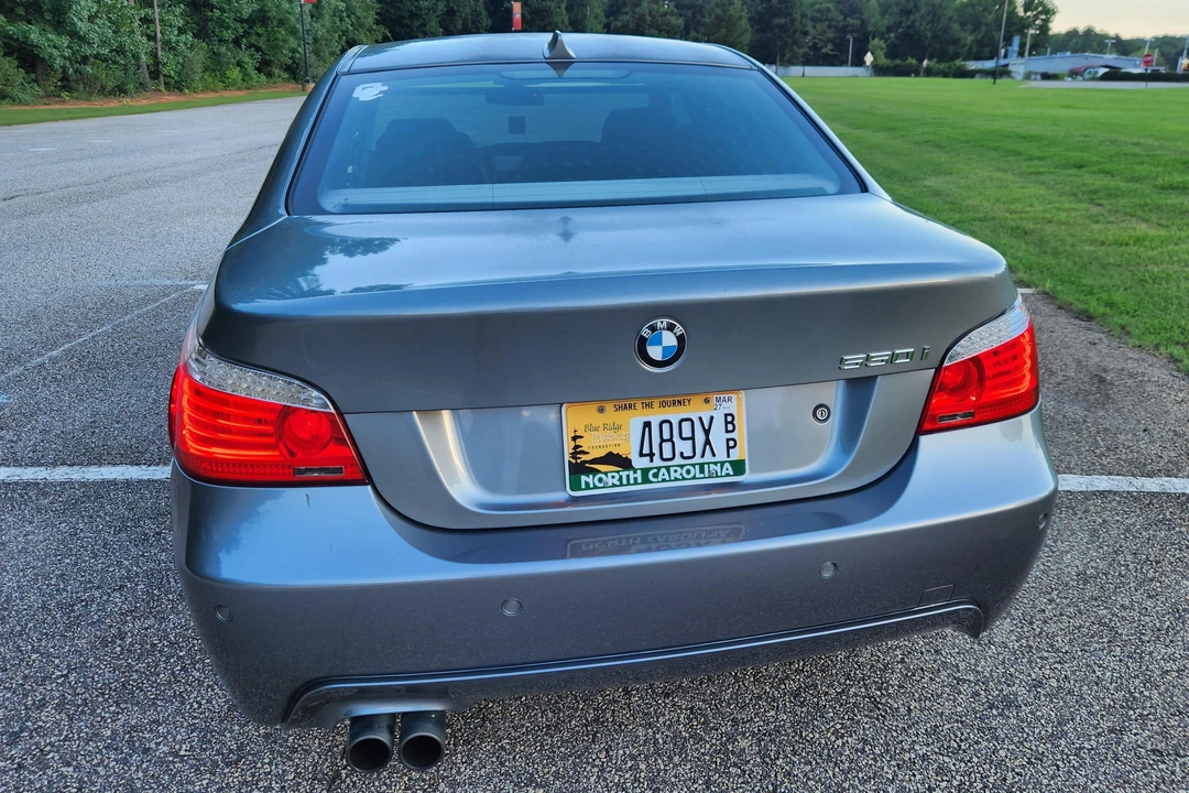 2008 BMW E60 545i & 550i Sedan - Image 5 of 31
