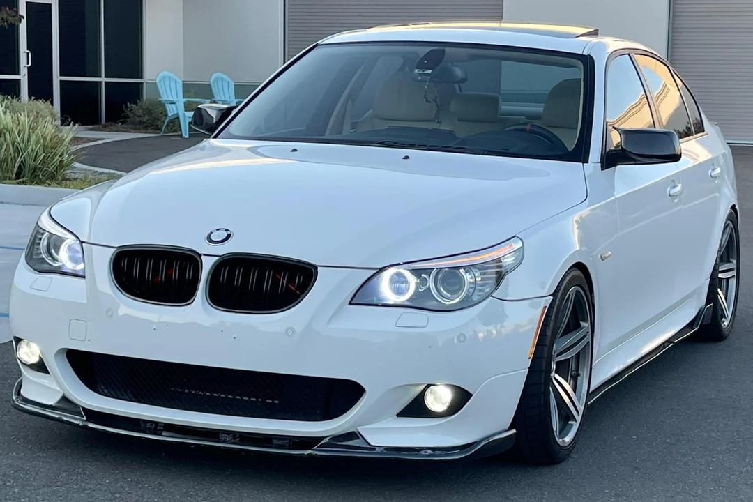 2008 BMW E60 545i & 550i Sedan - Image 6 of 31
