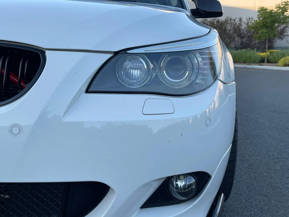 2008 BMW E60 545i & 550i Sedan - Image 11 of 31
