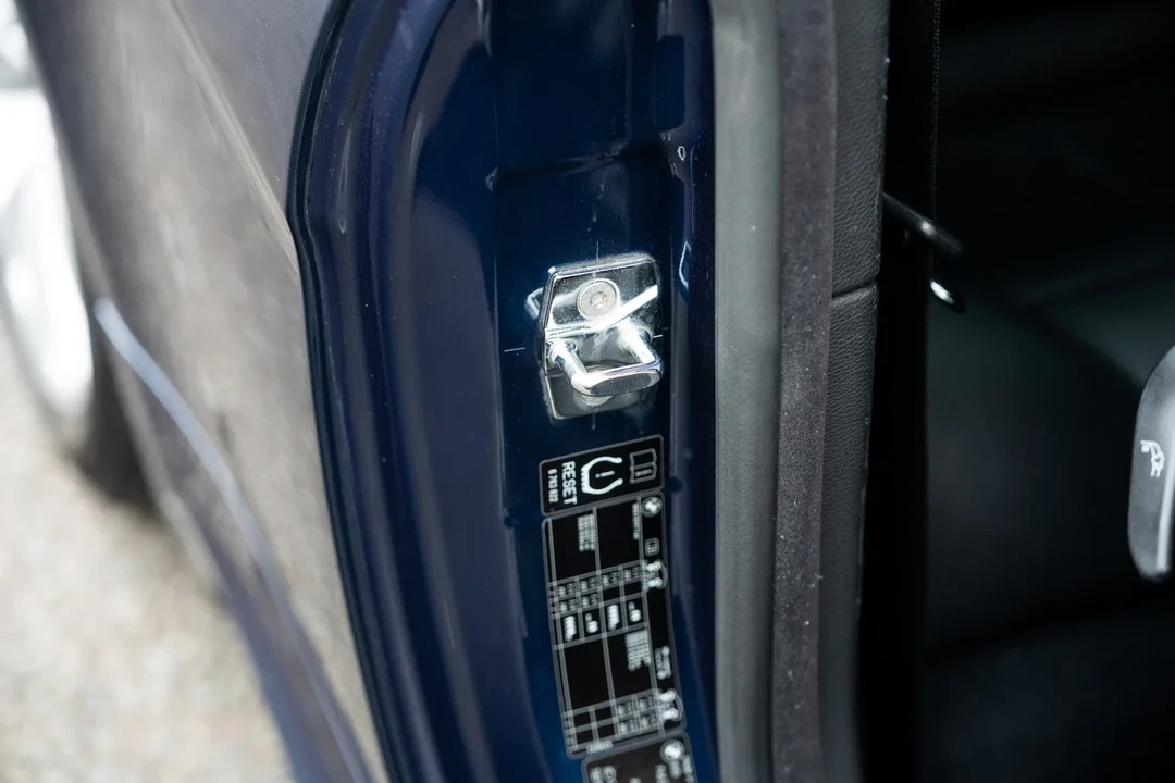 2008 BMW E63/E64 645Ci & 650i - Image 29 of 30
