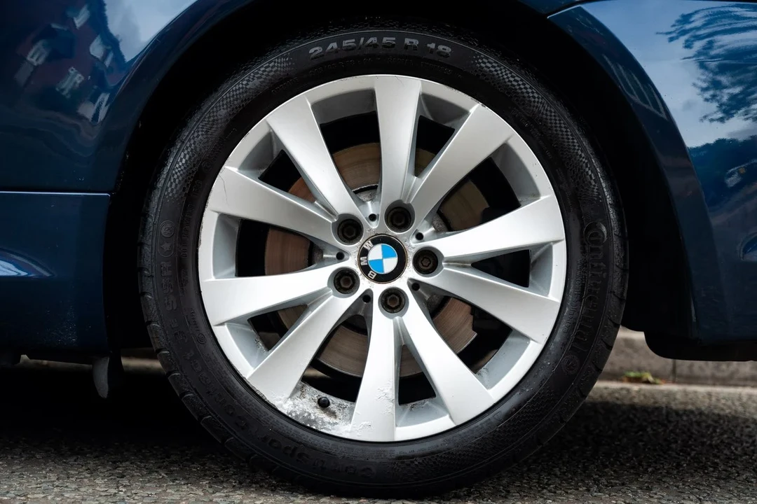2008 BMW E63/E64 645Ci & 650i - Image 19 of 30
