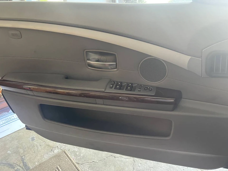 2008 BMW E65/E66 750i & 760i Sedan - Image 6 of 14