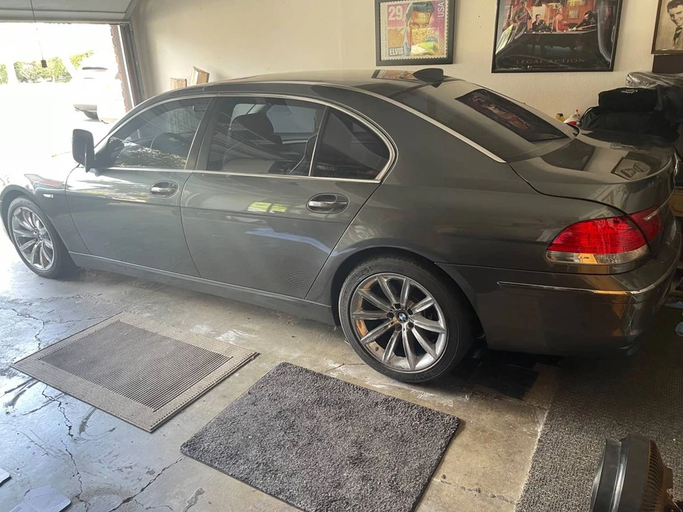 2008 BMW E65/E66 750i & 760i Sedan - Image 2 of 14