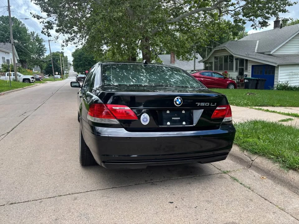 2008 BMW E65/E66 750i & 760i Sedan - Image 3 of 13