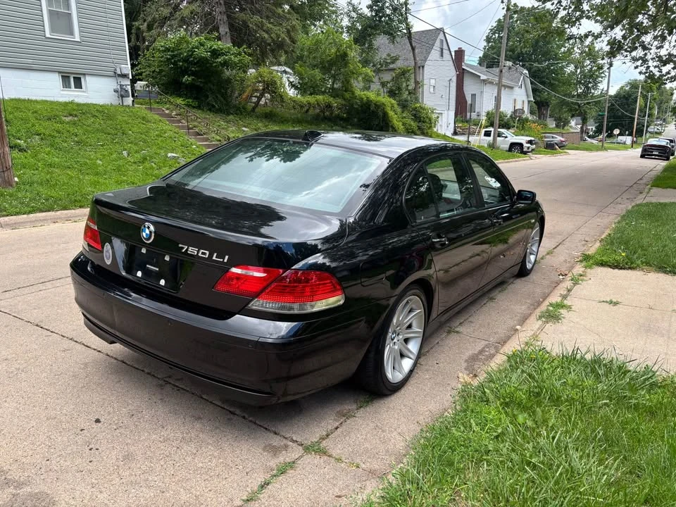 2008 BMW E65/E66 750i & 760i Sedan - Image 4 of 13