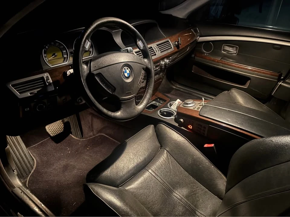 2008 BMW E65/E66 750i & 760i Sedan - Image 11 of 13