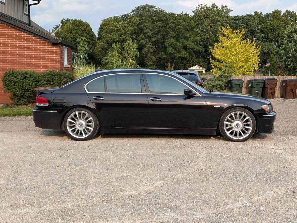 2008 BMW E65/E66 750i & 760i Sedan - Image 4 of 17