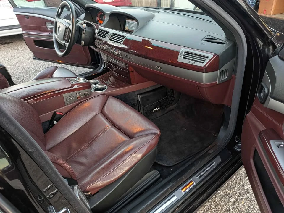 2008 BMW E65/E66 750i & 760i Sedan - Image 9 of 17