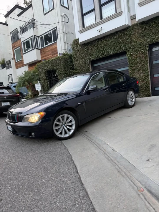 2008 BMW E65/E66 750i & 760i Sedan - Image 4 of 10