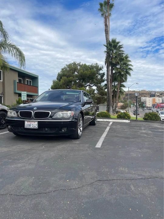 2008 BMW E65/E66 750i & 760i Sedan - Image 2 of 7