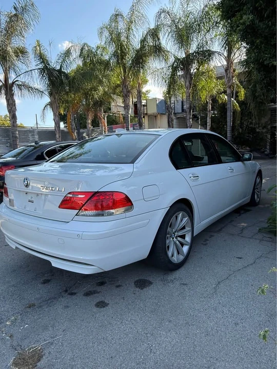 2008 BMW E65/E66 750i & 760i Sedan - Image 6 of 15
