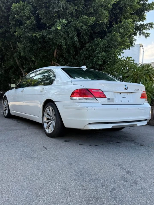 2008 BMW E65/E66 750i & 760i Sedan - Image 4 of 15