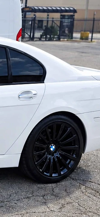2008 BMW E65/E66 750i & 760i Sedan - Image 4 of 14
