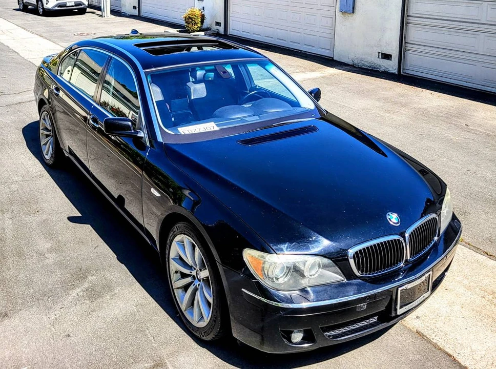 2008 BMW E65/E66 750i & 760i Sedan - Image 15 of 19