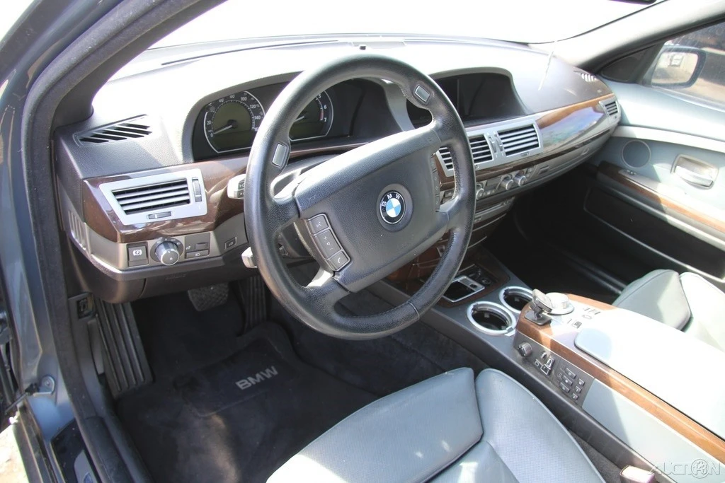 2008 BMW E65/E66 750i & 760i Sedan - Image 16 of 21