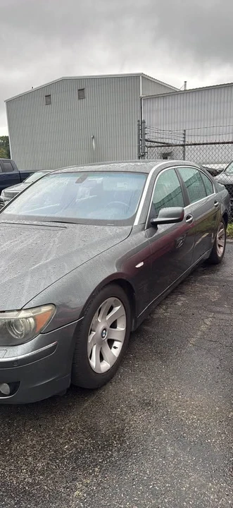 2008 BMW E65/E66 750i & 760i Sedan - Image 2 of 6