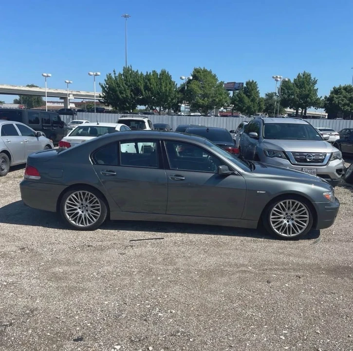 2008 BMW E65/E66 750i & 760i Sedan - Image 2 of 7