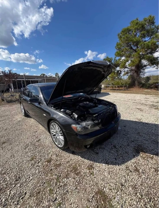 2008 BMW E65/E66 750i & 760i Sedan - Image 4 of 4
