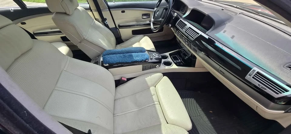 2008 BMW E65/E66 750i & 760i Sedan - Image 2 of 5