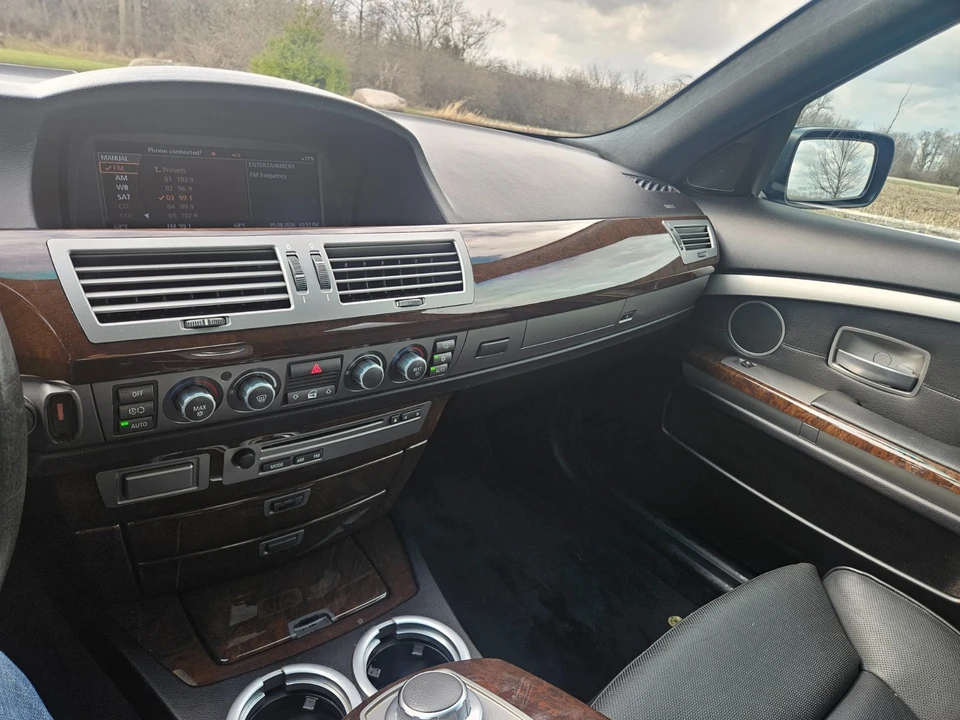 2008 BMW Alpina B7 - Image 13 of 21