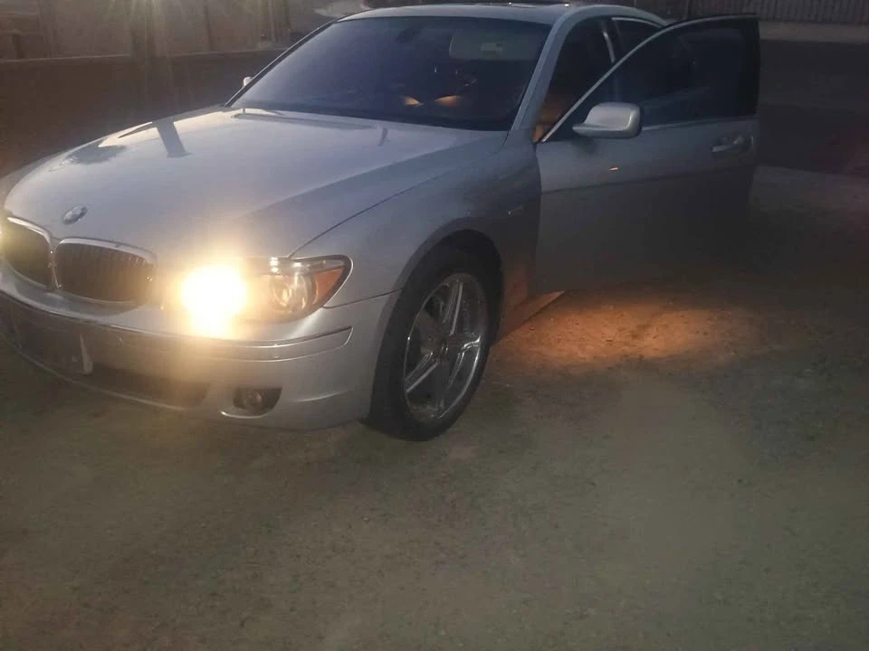 2008 BMW E65/E66 7 Series - Image 9 of 10