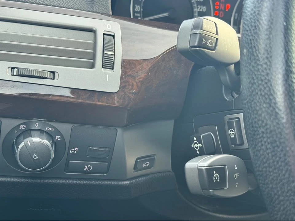 2008 BMW E65/E66 7 Series - Image 15 of 19