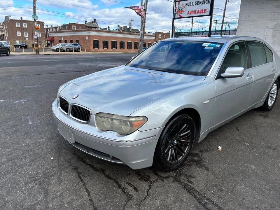 2008 BMW E65/E66 750i & 760i Sedan - Image 2 of 9