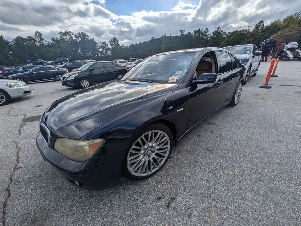 2008 BMW E65/E66 750i & 760i Sedan - Image 17 of 18