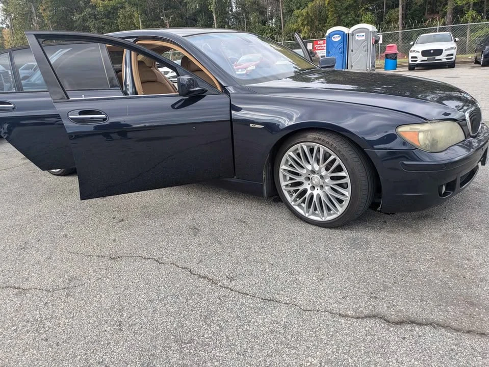 2008 BMW E65/E66 750i & 760i Sedan - Image 2 of 18